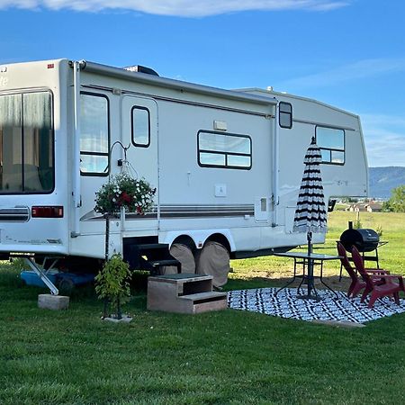 Apartament Mission Mountain Camper Saint Ignatius Zewnętrze zdjęcie
