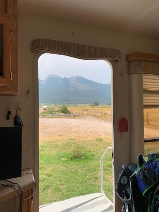 Apartament Mission Mountain Camper Saint Ignatius Zewnętrze zdjęcie